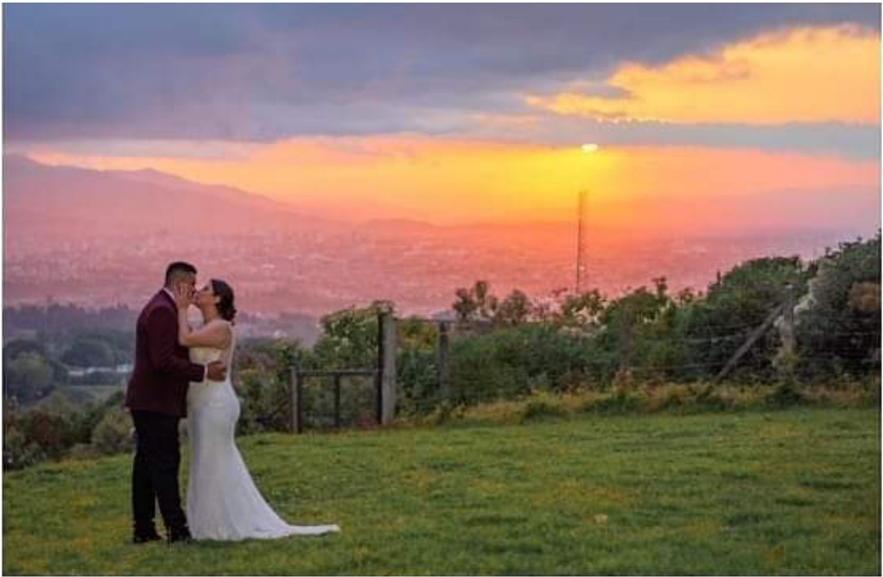 BODA AL ATARDECER